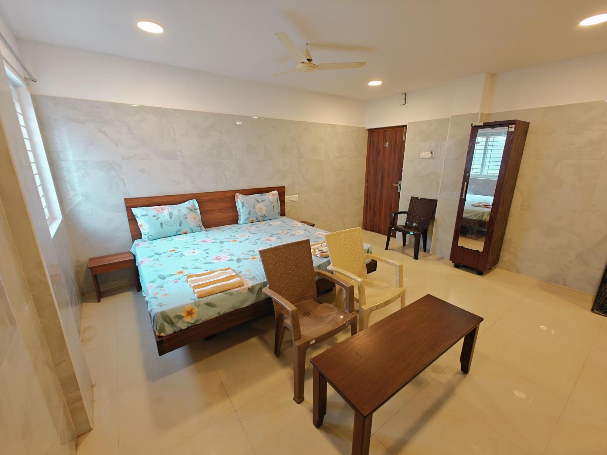 Saibala Lnn Hotel Chennai Exterior photo